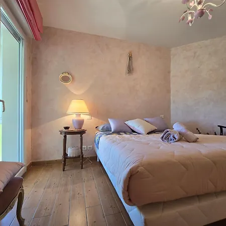 Belle - 6 Personnes - Piscine Et Parking Prives - Veranda Climatisee - Terrasse - 3 Doubles Réalville