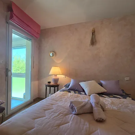 Belle - 6 Personnes - Piscine Et Parking Prives - Veranda Climatisee - Terrasse - 3 Doubles Réalville