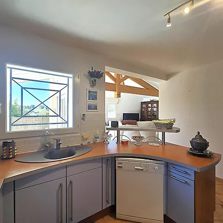 Belle - 6 Personnes - Piscine Et Parking Prives - Veranda Climatisee - Terrasse - 3 Doubles *