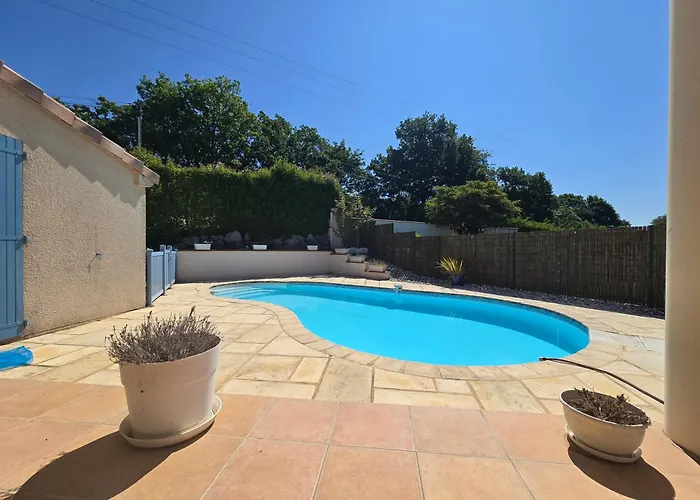 Belle - 6 Personnes - Piscine Et Parking Privés - Véranda Climatisée - Terrasse - 3 Doubles