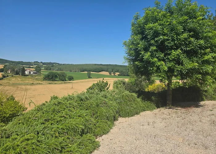 Hébergement de vacances Belle - 6 Personnes - Piscine Et Parking Privés - Véranda Climatisée - Terrasse - 3 Doubles *